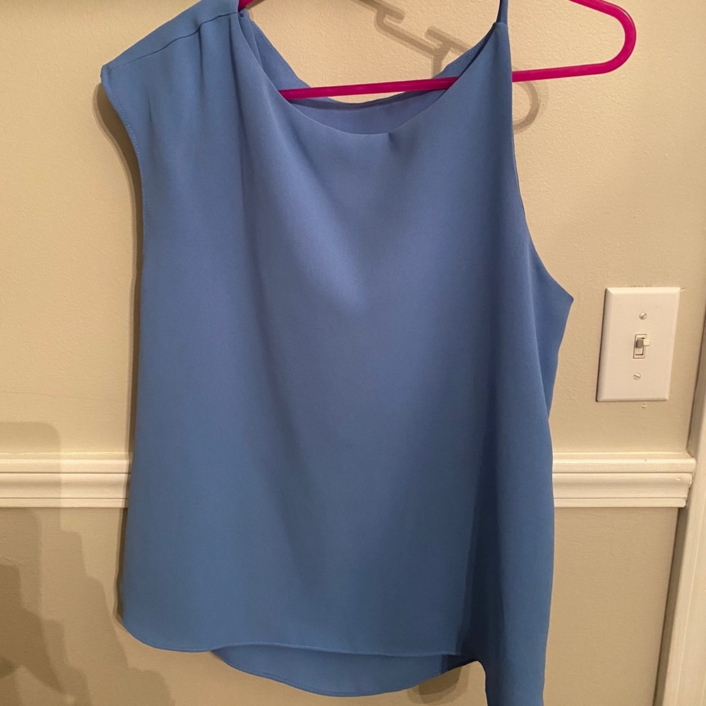 Cute blue blouse